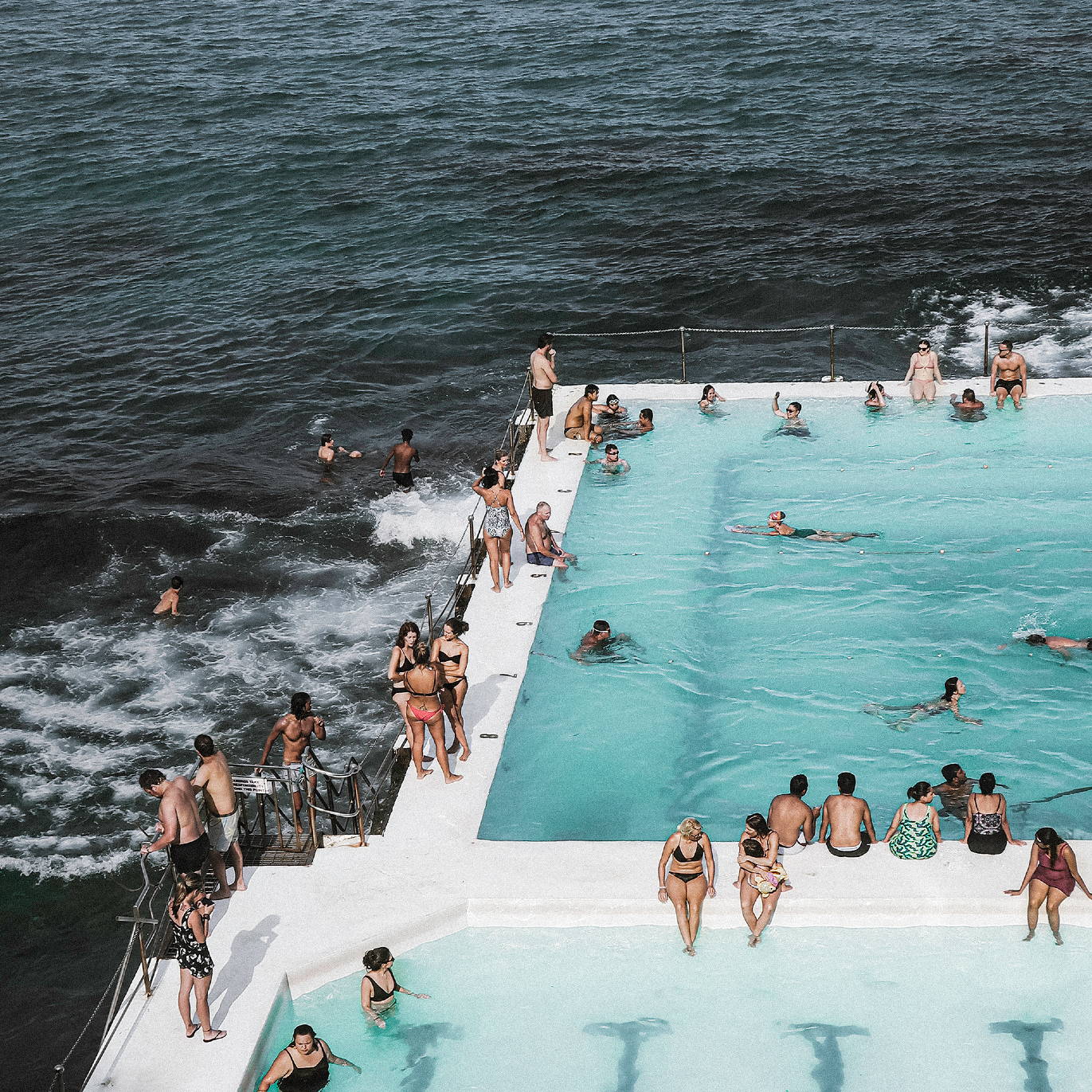 Celebrate International Women's Day with Sunnylife - SUNNYLiFE UK