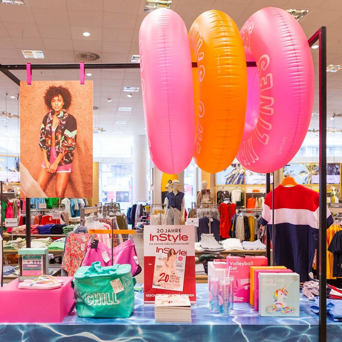 Popping Up in Peek & Cloppenburg - SUNNYLiFE UK