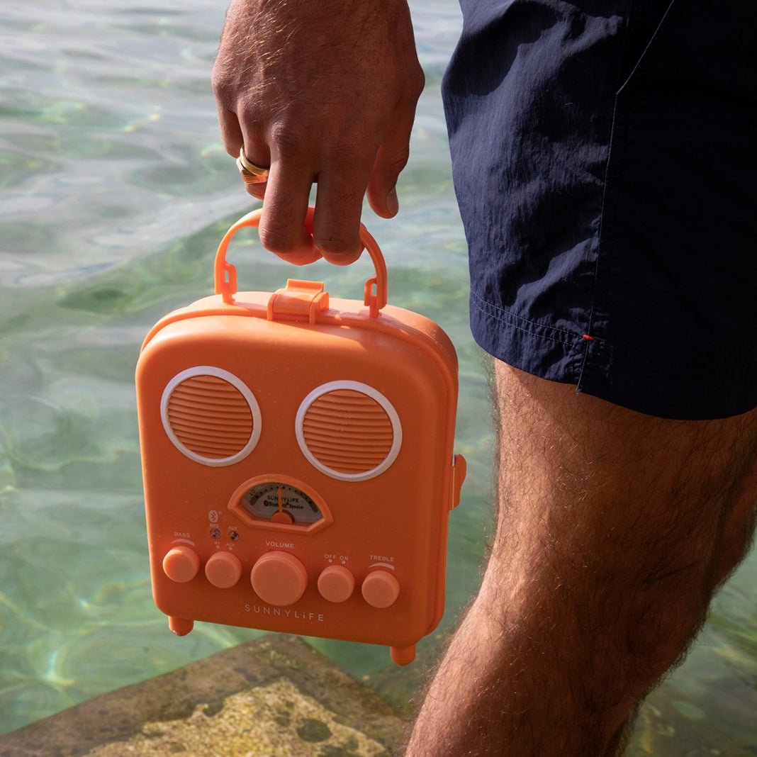 THE ULTIMATE SUMMER PLAYLIST - SUNNYLiFE UK