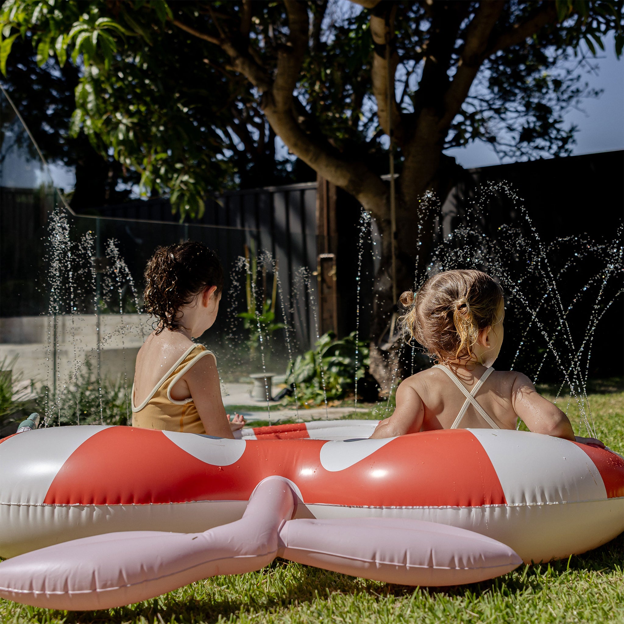 Kids Sprinkler Mat - Poppy the Peach