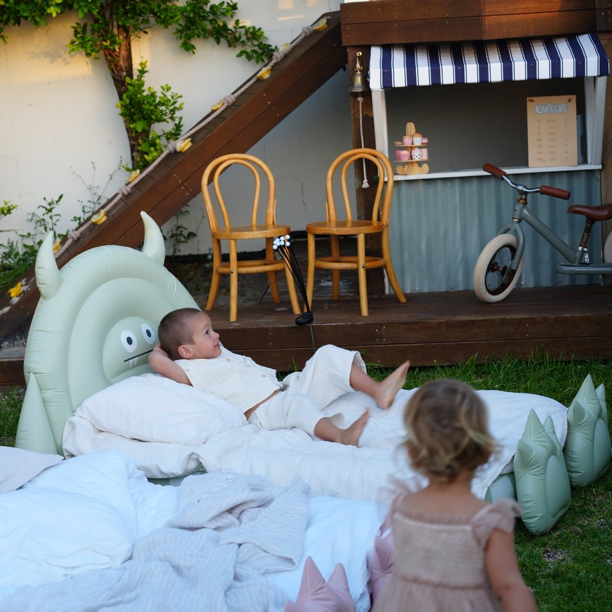 Kids Air Mattress - Monster - SUNNYLiFE UK