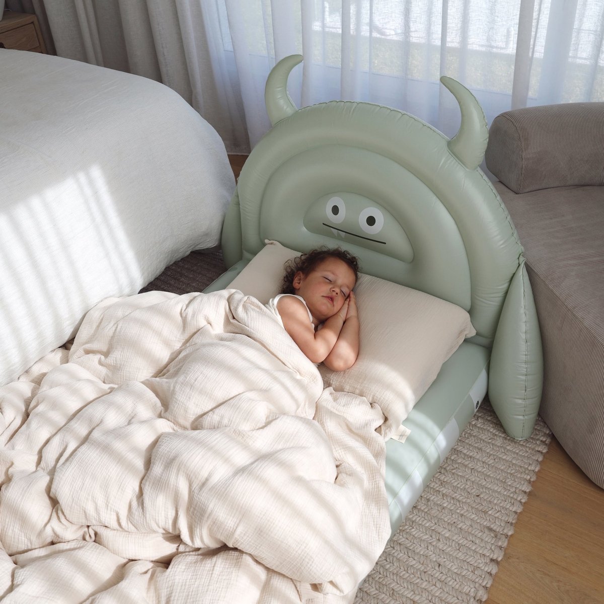 Kids Air Mattress - Monster - SUNNYLiFE UK