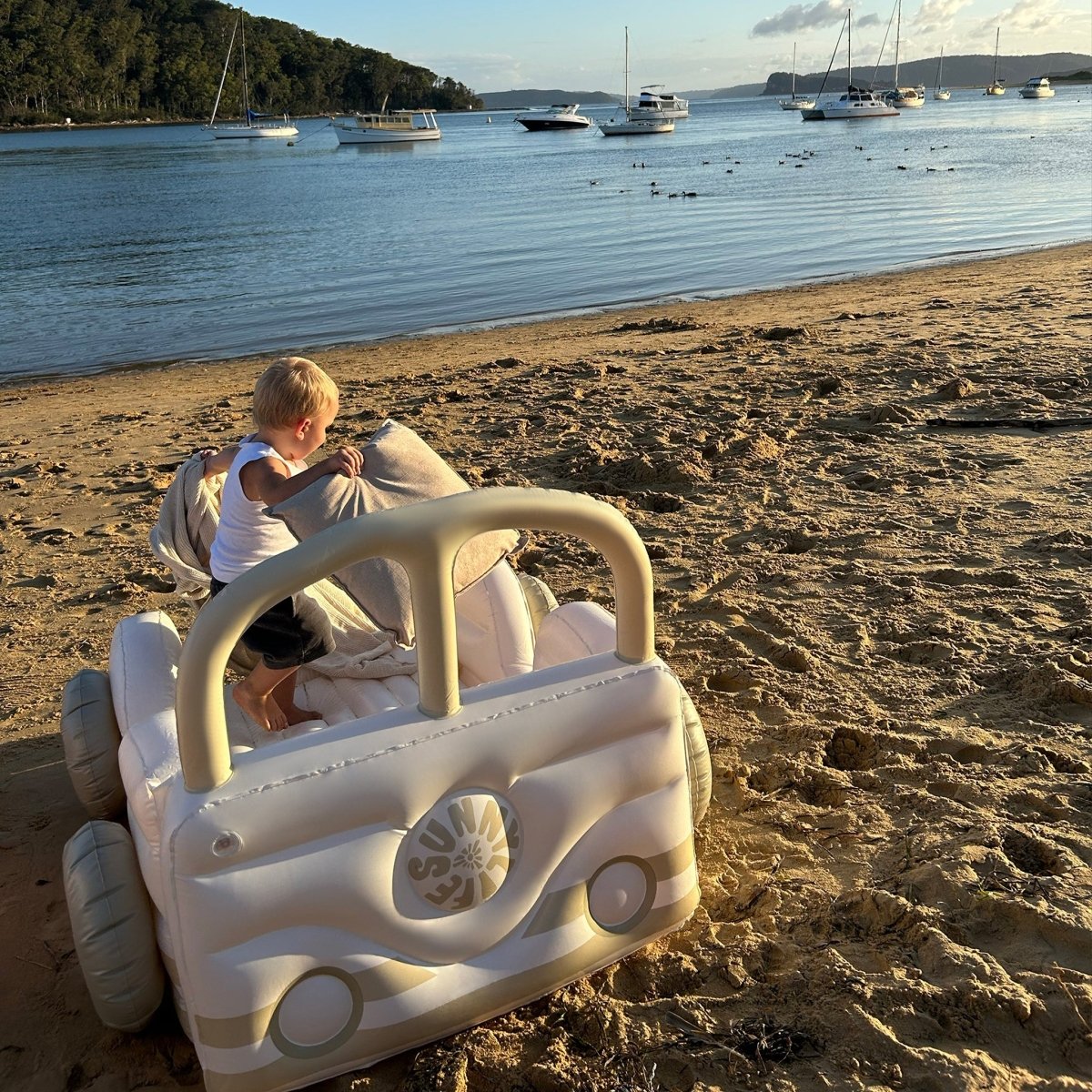 Kids Air Mattress - Summer Van - SUNNYLiFE UK