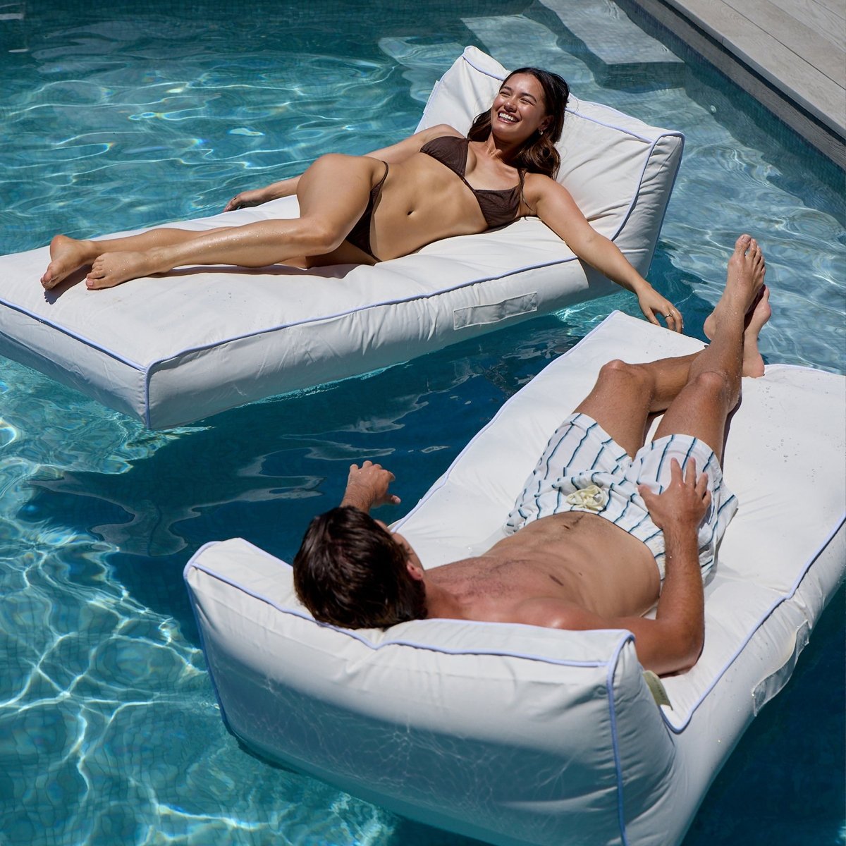 Luxe Lie - On Lounger - Casa - SUNNYLiFE UK