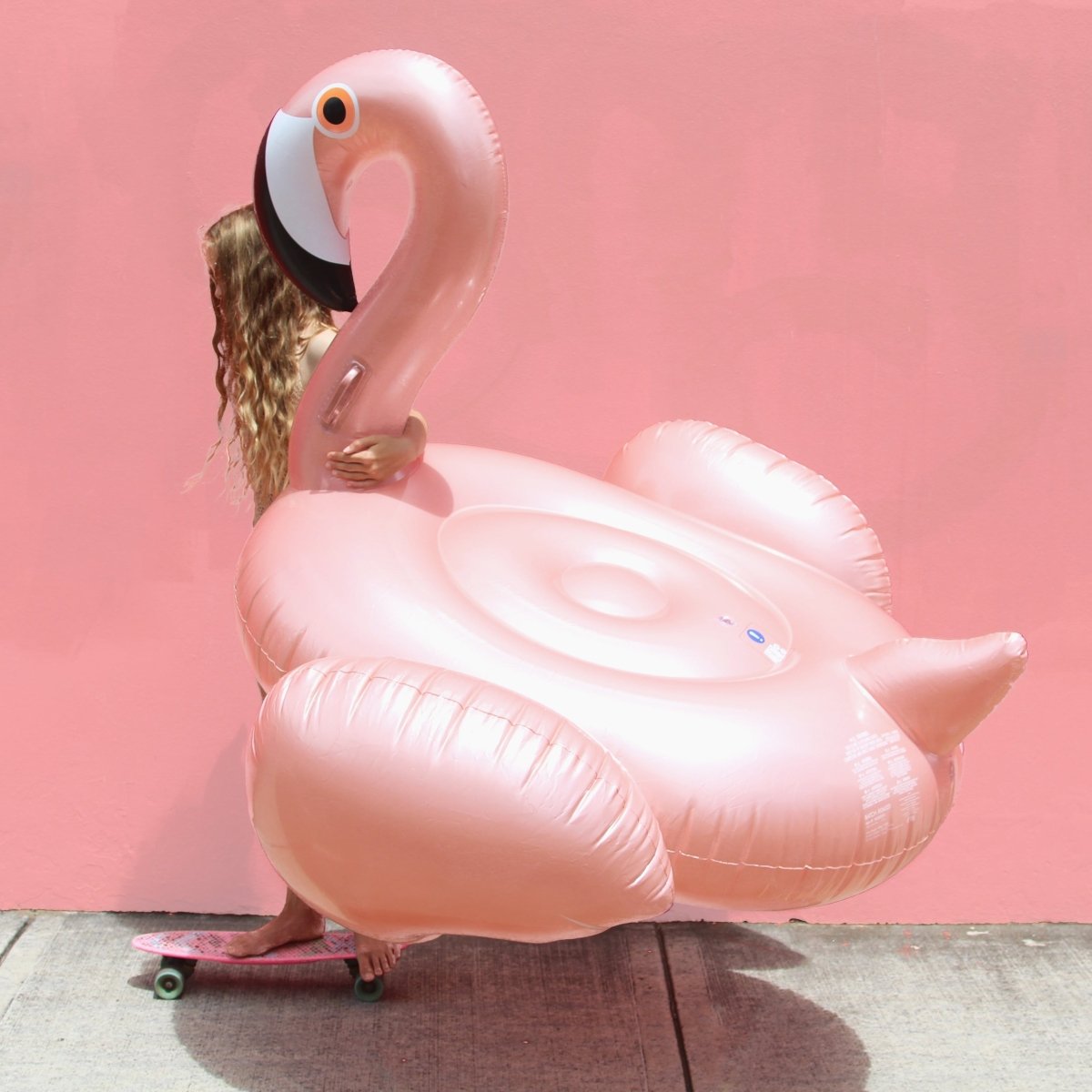 Luxe Ride - On Flamingo Float - SUNNYLiFE UK