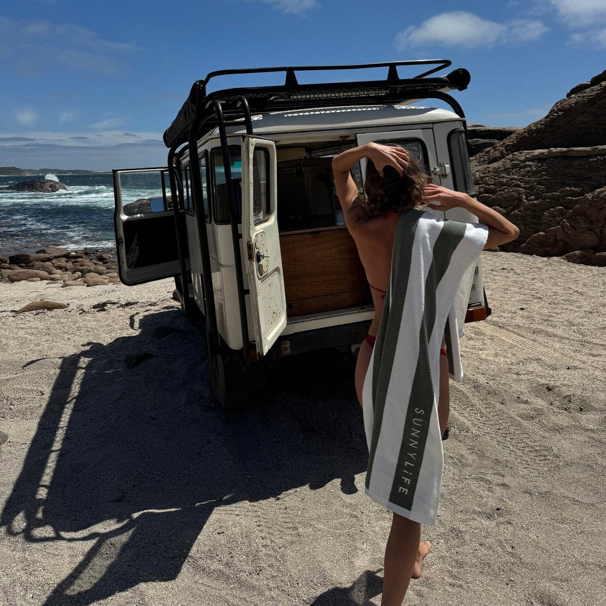 Luxe Towel - The Vacay - SUNNYLiFE UK