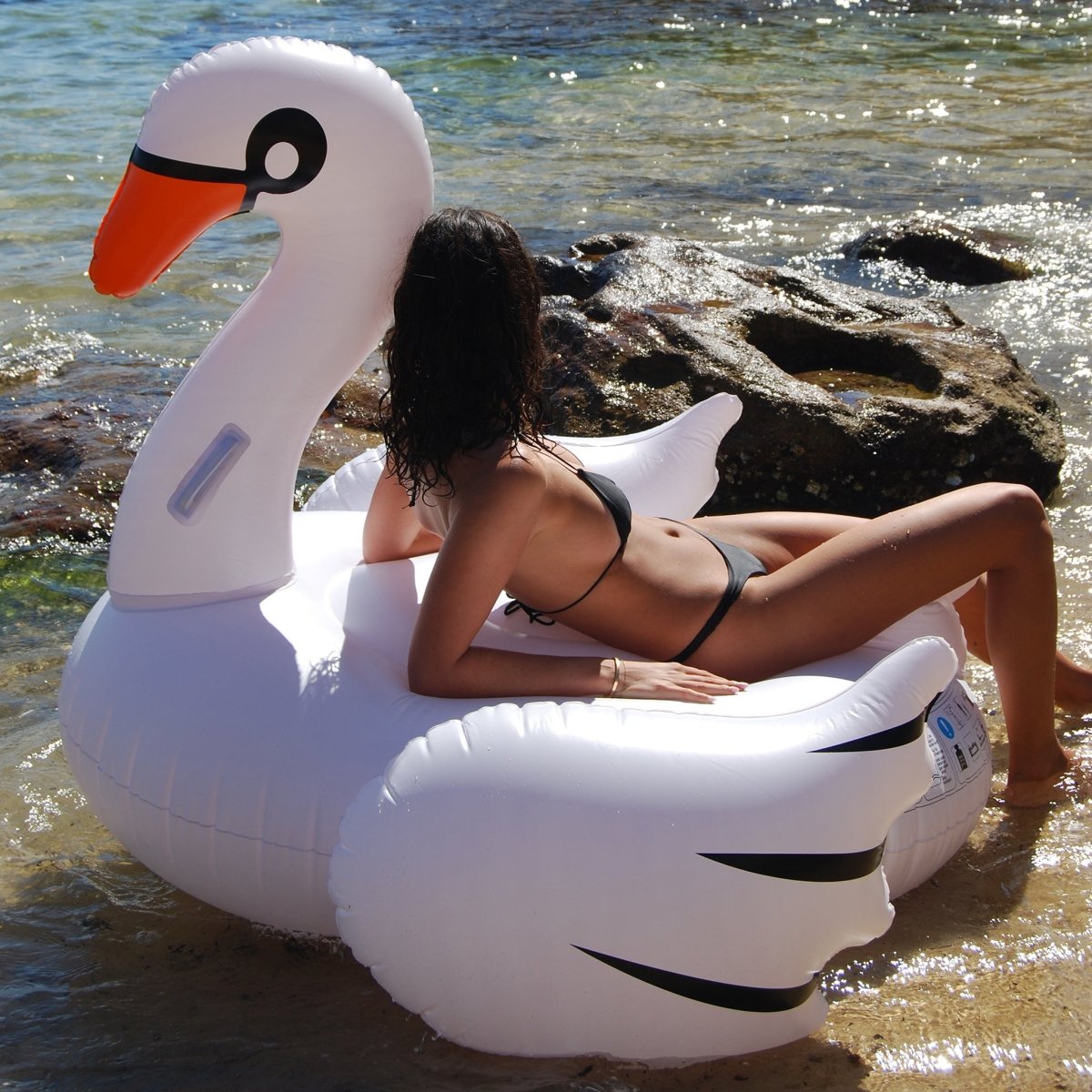 Original Luxe Ride - On Float Swan - SUNNYLiFE UK