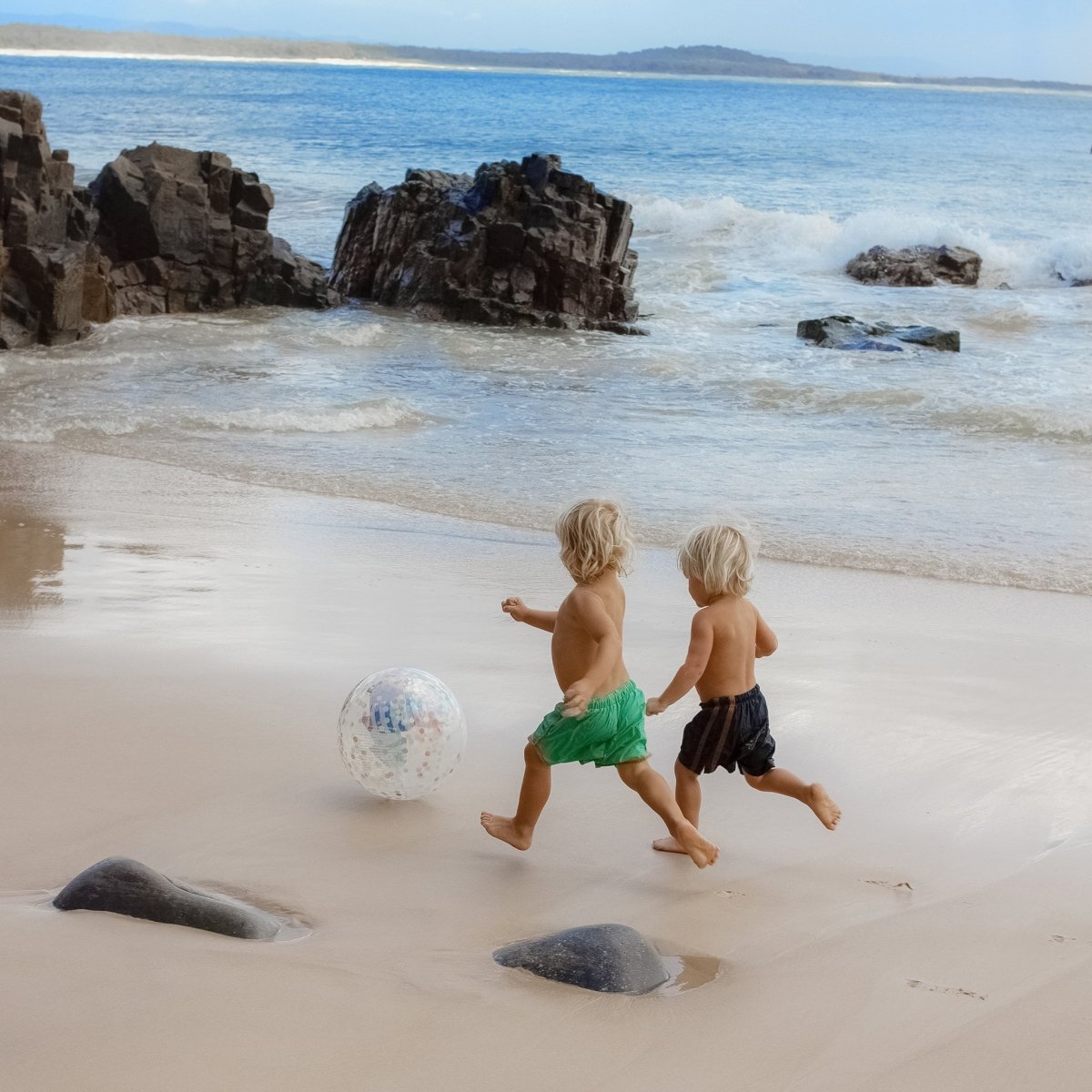 3D Inflatable Beach Ball - Sammy the Seagull - SUNNYLiFE UK