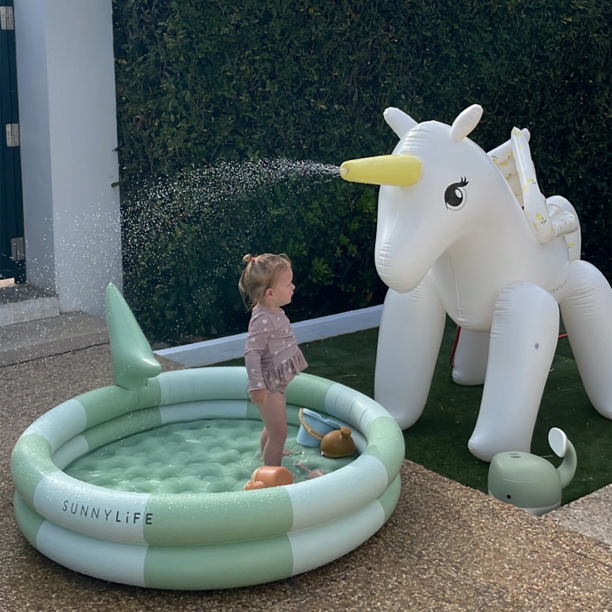 Inflatable Giant Sprinkler | Mima the Unicorn
