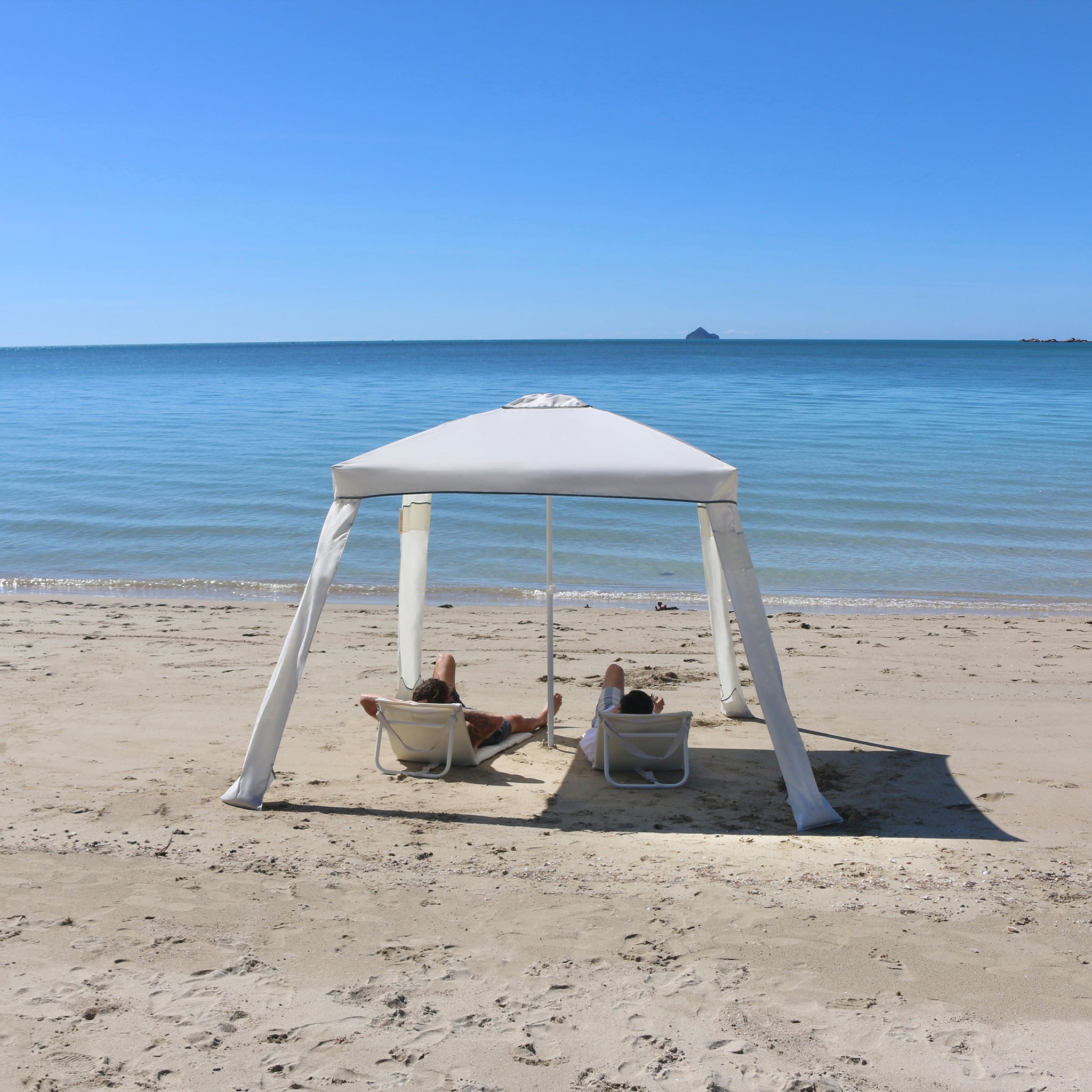 Beach Cabana - Cream Accent