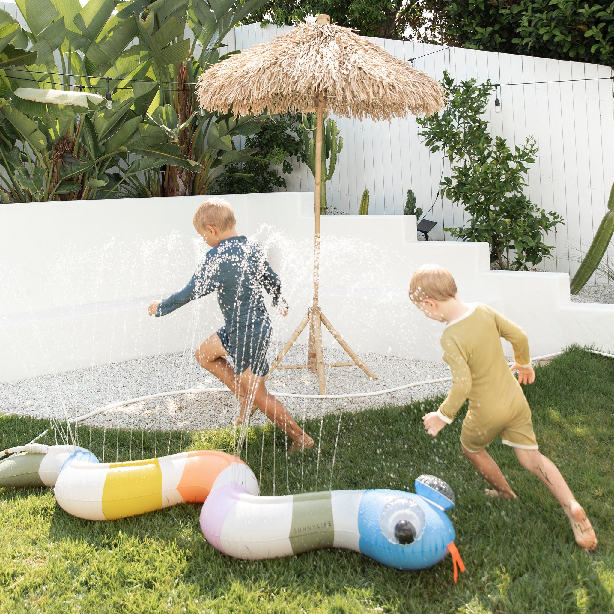 Inflatable Sprinkler - Into the Wild