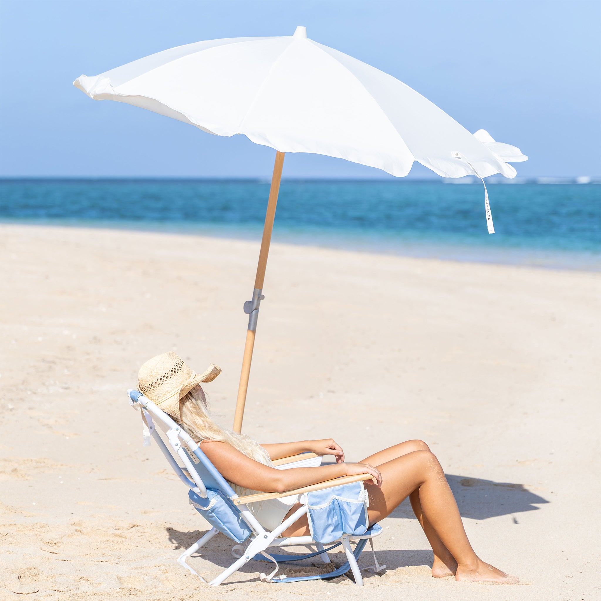 Deluxe Beach Chair - La Mer Med Blue