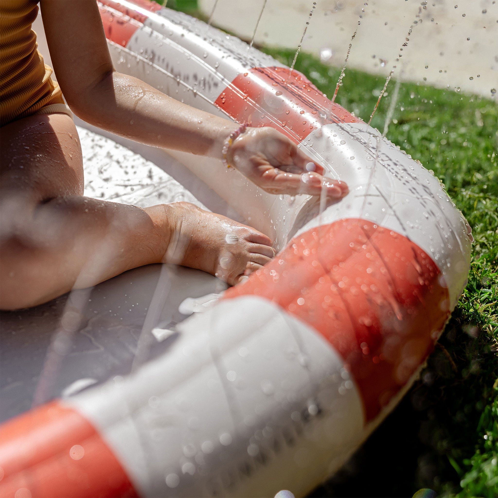 Kids Sprinkler Mat - Poppy the Peach