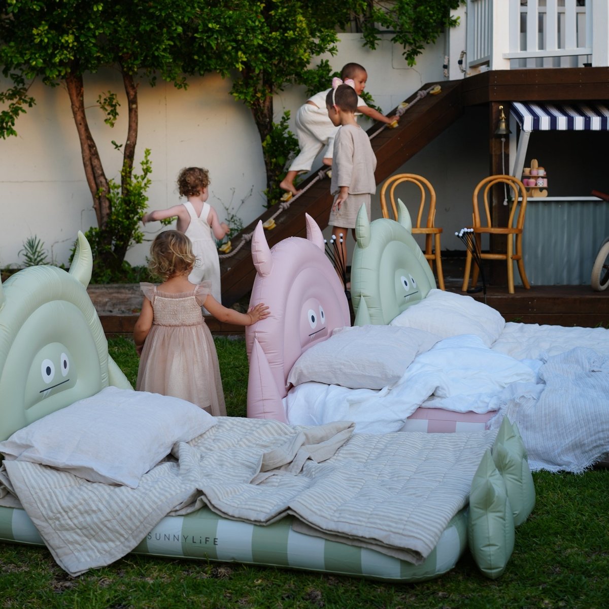 Kids Air Mattress - Monster - SUNNYLiFE UK