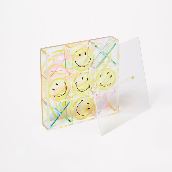 Lucite Tic Tac Toe | Smiley