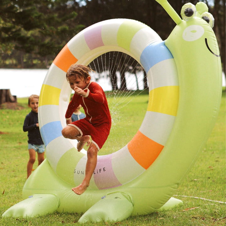 Snail Giant Sprinkler