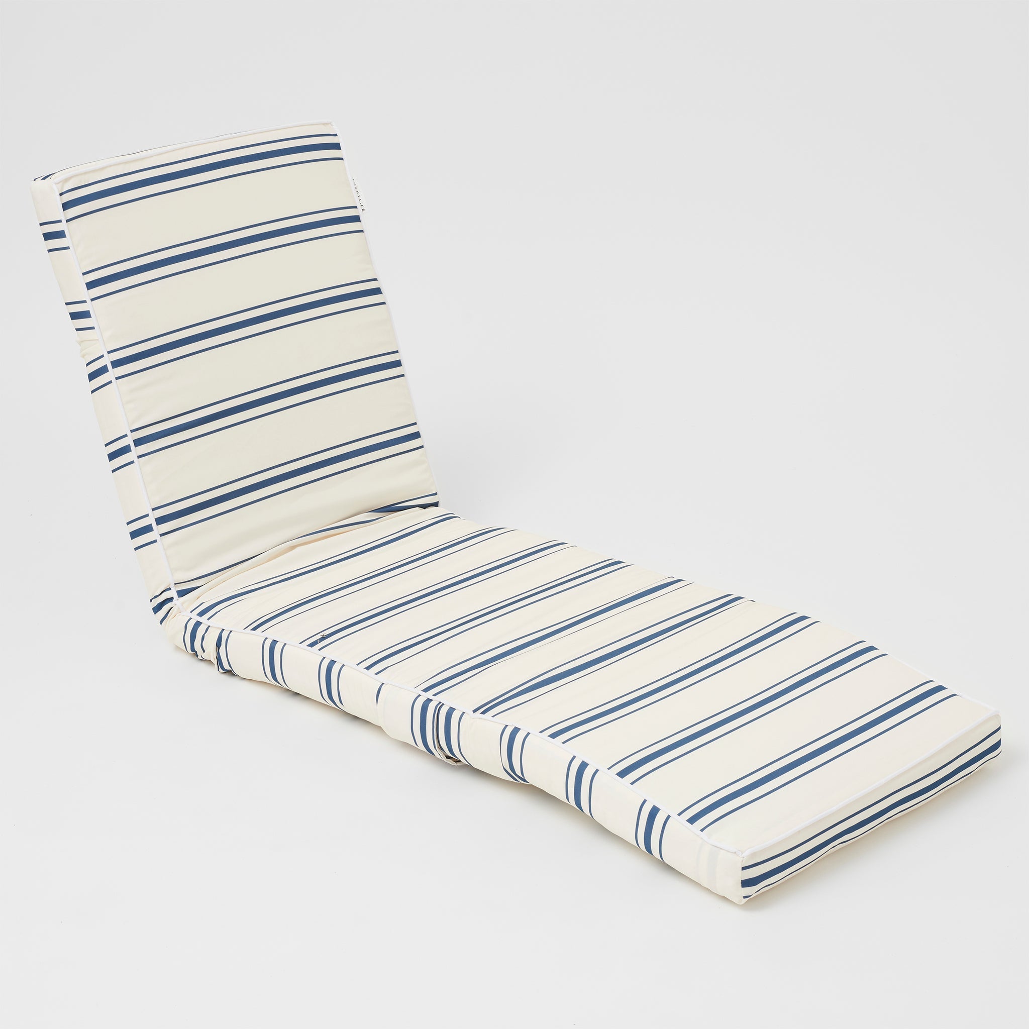Luxe Lounger Chair | The Resort Navy